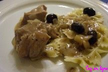 Saut de veau aux olives, sauce anchois